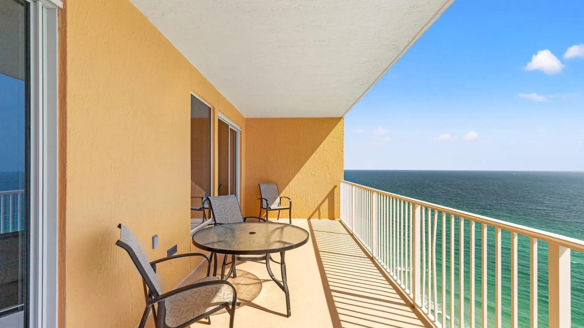 Treasure Island Unit 2011: Sunset Sands, 2 Bed/2 Bath Retreat - Sleeps 8! Panama City Beach 0*,